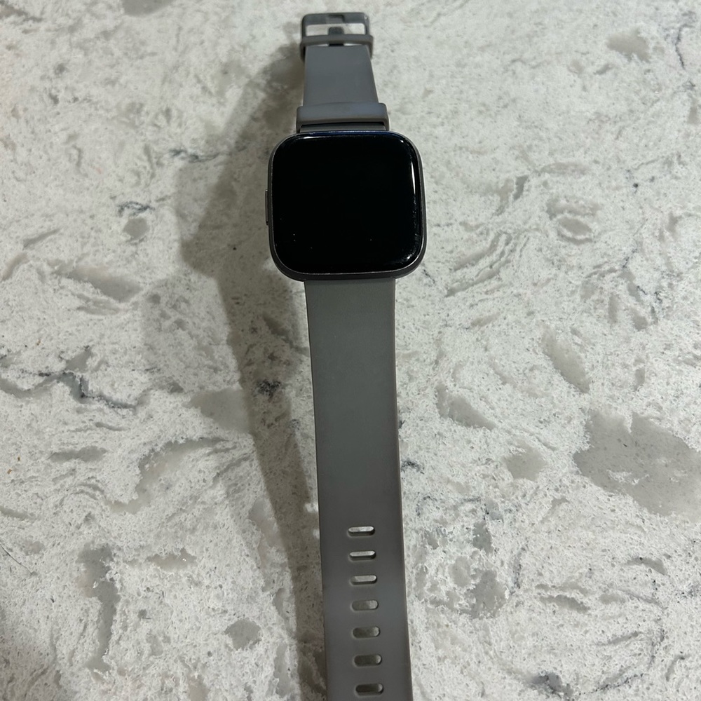 Fitbit versa 2